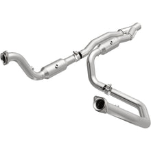 Load image into Gallery viewer, MagnaFlow 2012 Ram 1500 Tradesman HD V8 5.7L OEM Underbody Direct-Fit Catalytic Converter (21-457)