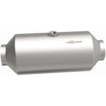 Load image into Gallery viewer, Magnaflow 3.00in. C/C 6in. spun body Universal Converter (51299)
