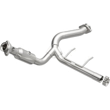 Load image into Gallery viewer, Magnaflow 09-10 Ford F-150 4.6L Direct Fit Converter (5551295)