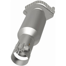 Load image into Gallery viewer, Magnaflow 09-10 Chevrolet Malibu 2.4L Direct Fit Converter (5571269)