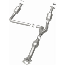 Load image into Gallery viewer, Magnaflow 09-14 Chevrolet Express 1500 4.3L Direct Fit Converter (5582134)