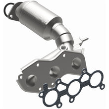 Load image into Gallery viewer, Magnaflow 2011 Toyota Sienna 3.5L Direct Fit Converter (5582556)
