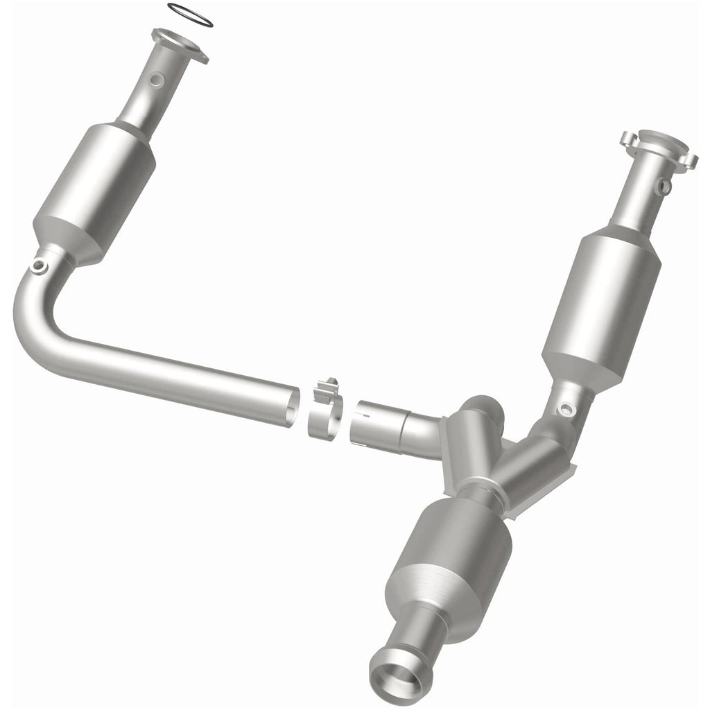 Magnaflow 09-13 Chevrolet Silverado 1500 5.3L Direct Fit Converter (5582578)