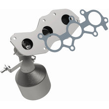 Load image into Gallery viewer, Magnaflow 07-10 Toyota Sienna 3.5L Direct Fit Converter (5582832)