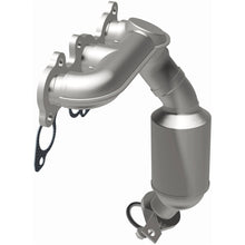 Load image into Gallery viewer, Magnaflow 04-06 Toyota Sienna 3.3L Direct Fit Converter (5582833)