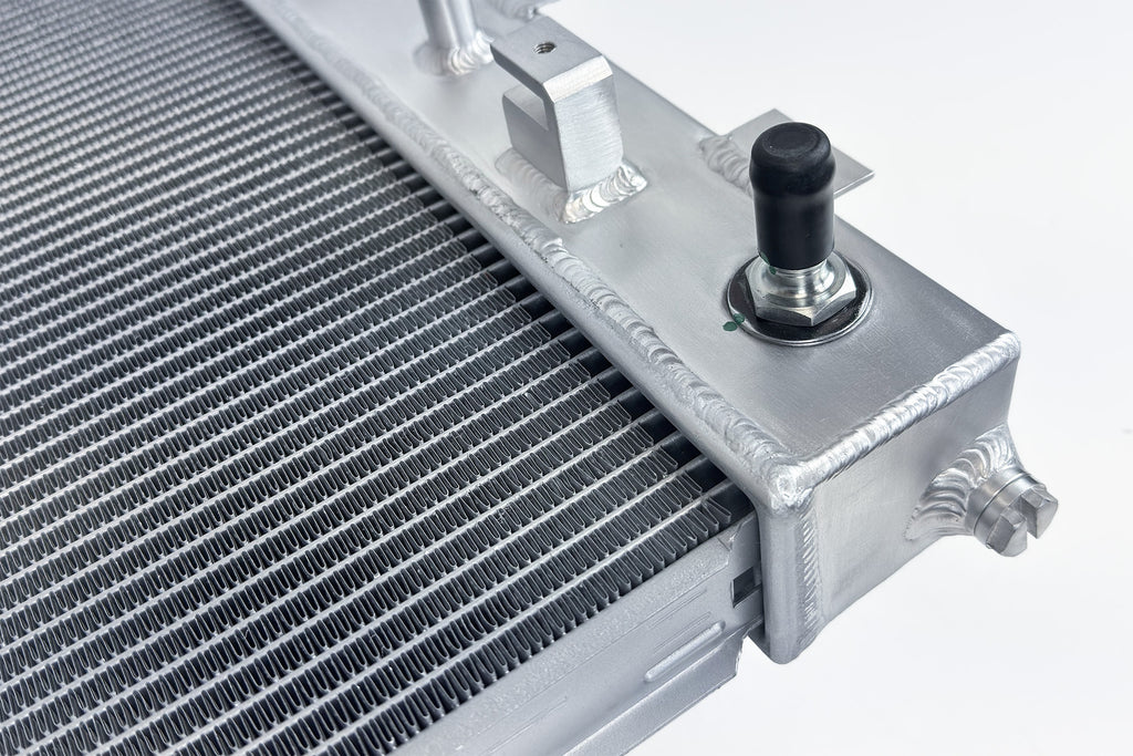 CSF Race 17-20 Ford Raptor / 15-25 F-150 High Performance Radiator (8095)