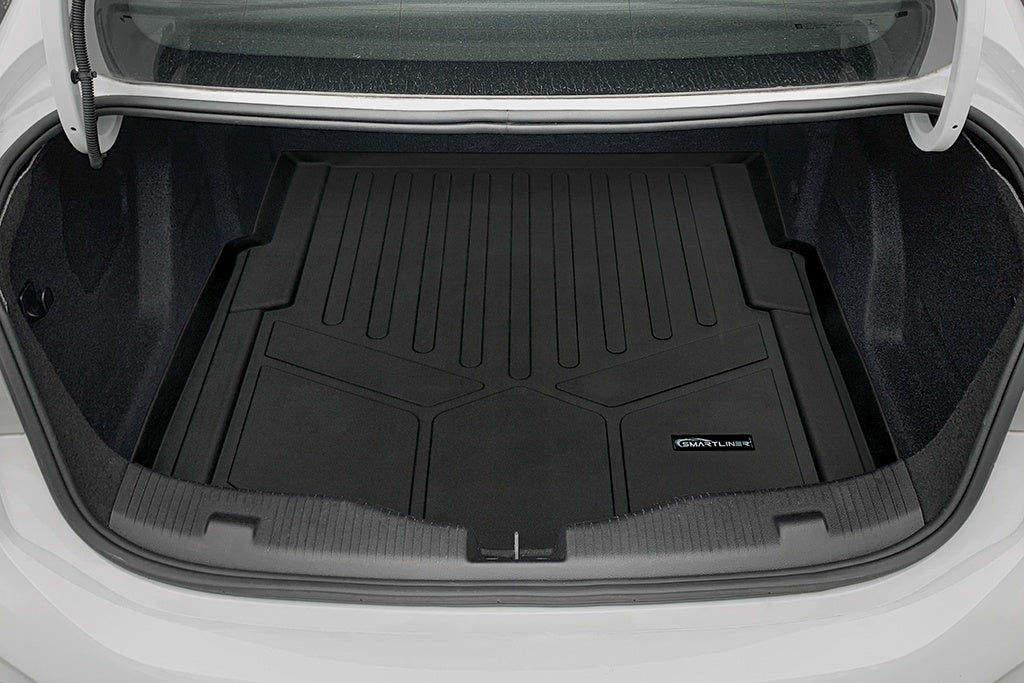 SMARTLINER Custom Fit All Weather Protection Black Cargo Liner behind the 2nd Row Seats Compatible With 2016-2019 Chevrolet Cruze (SD0290)