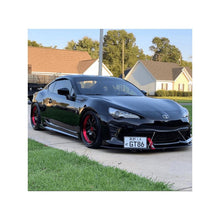Load image into Gallery viewer, F1R F102 18x8.5 - Gloss Black/ Red Lip Wheel