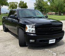 Load image into Gallery viewer, 07-13 Chevrolet Silverado PRO-Series Halogen Projector Headlights Chrome