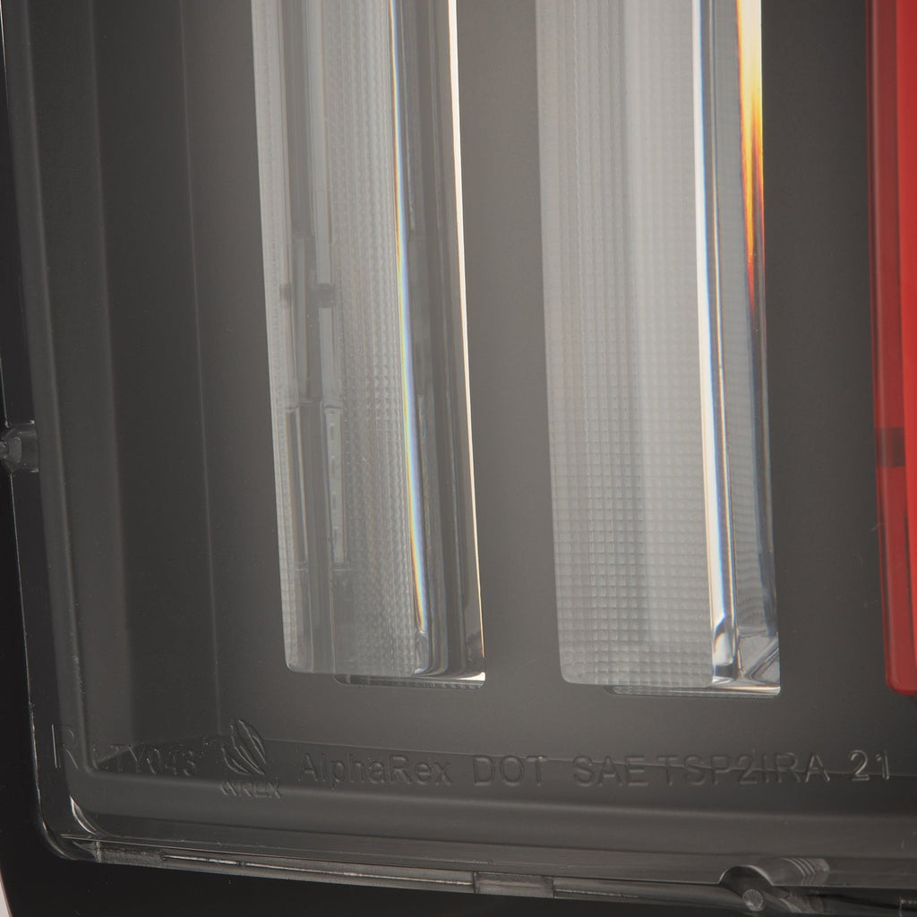 07-13 Toyota Tundra NOVA-Series Prismatic LED Tail Lights Black-Red