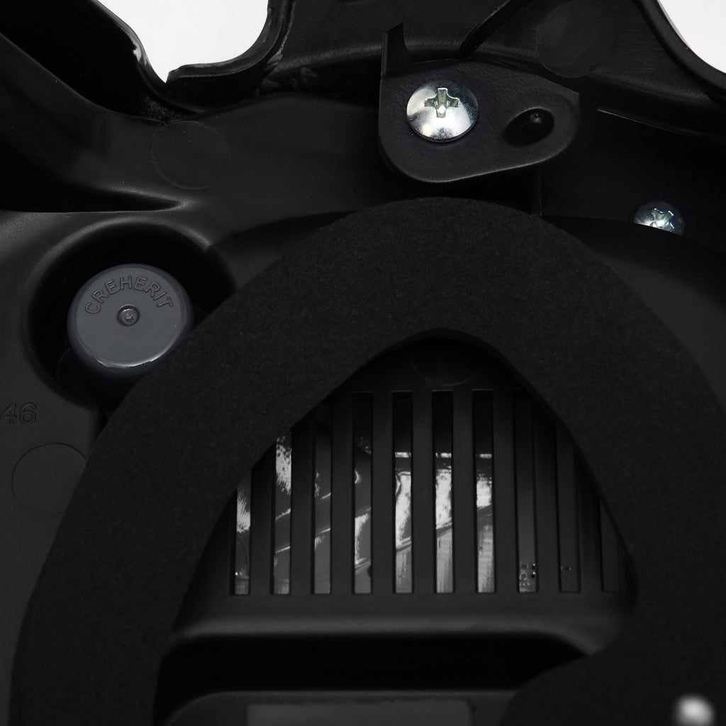 10-24 Toyota 4Runner LUXX-Series LED Tail Lights Alpha-Black