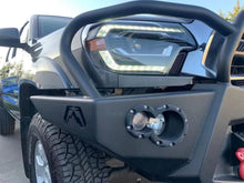 Load image into Gallery viewer, 12-15 Toyota Tacoma PRO-Series Halogen Projector Headlights Black
