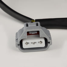 Load image into Gallery viewer, 14-21 Toyota Tundra MK II LUXX-Series LED Crystal Headlights Alpha-Black