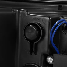 Load image into Gallery viewer, 15-20 Ford F150 LUXX-Series LED Tail Lights Alpha-Black