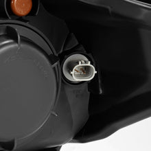 Load image into Gallery viewer, 16-23 Toyota Tacoma MK II PRO-Series Halogen Projector Headlights Black