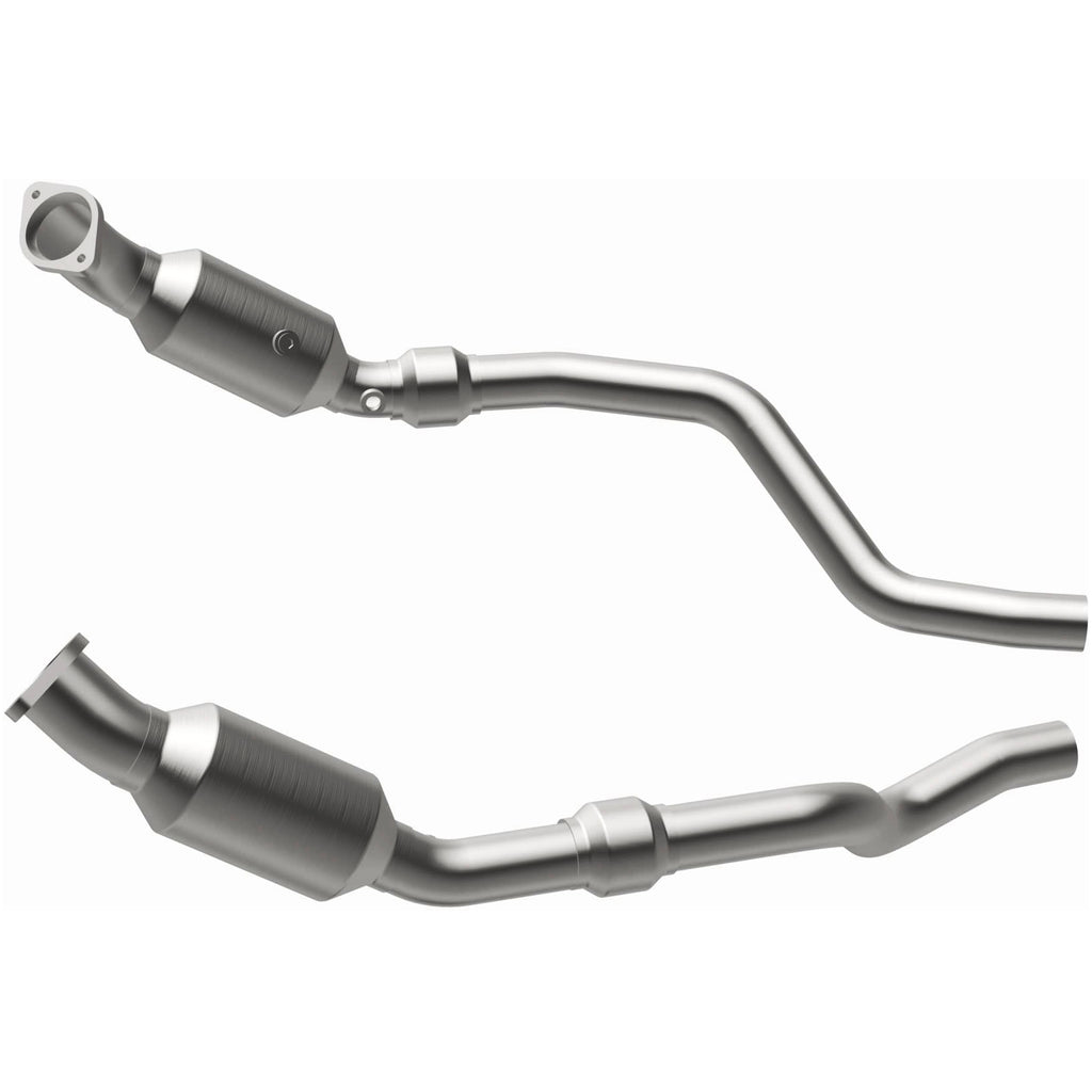 MagnaFlow Conv D/F 05- 300C/Magnum 5.7 w/cats (16421)