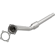 Load image into Gallery viewer, MagnaFlow Conv DF 99-04 VW Golf/Jetta/Beetle (16426)
