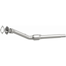 Load image into Gallery viewer, MagnaFlow Conv DF 99-04 VW Golf/Jetta/Beetle (16426)