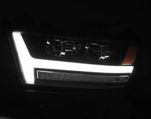 Load image into Gallery viewer, 19-24 Ram 1500 LUXX-Series LED Projector Headlights Black
