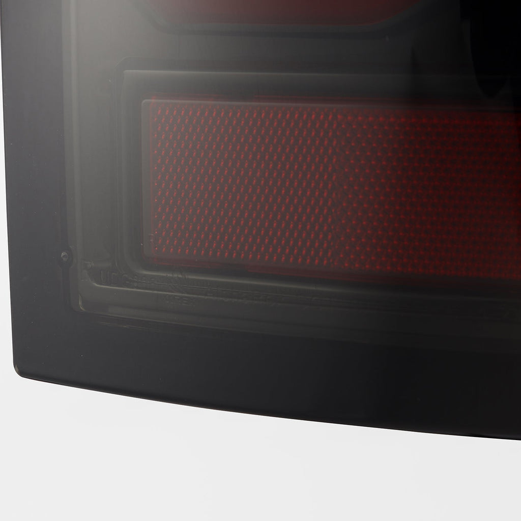 19-24 Ram 2500/3500 LUXX-Series LED Tail Lights Black-Red