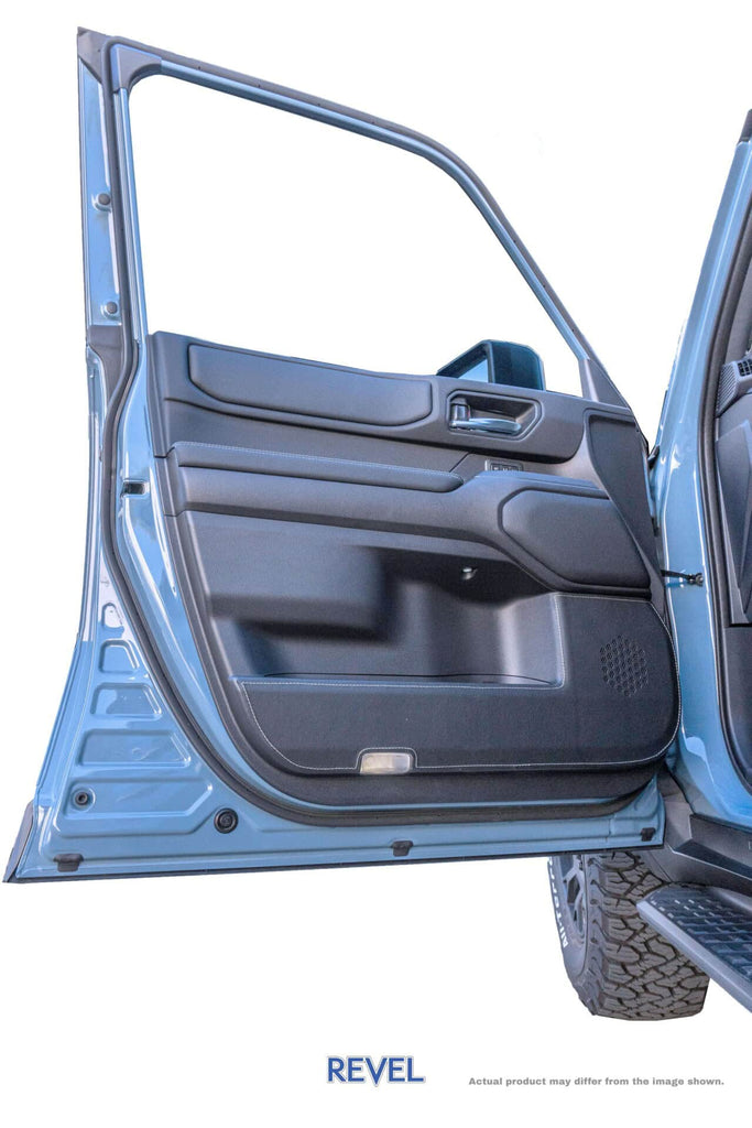 Revel GT Design 23-24 Toyota Land Cruiser Kick Panel Cover (Silver Stitch) 4 pcs/Set (1TR5TTAT01S)