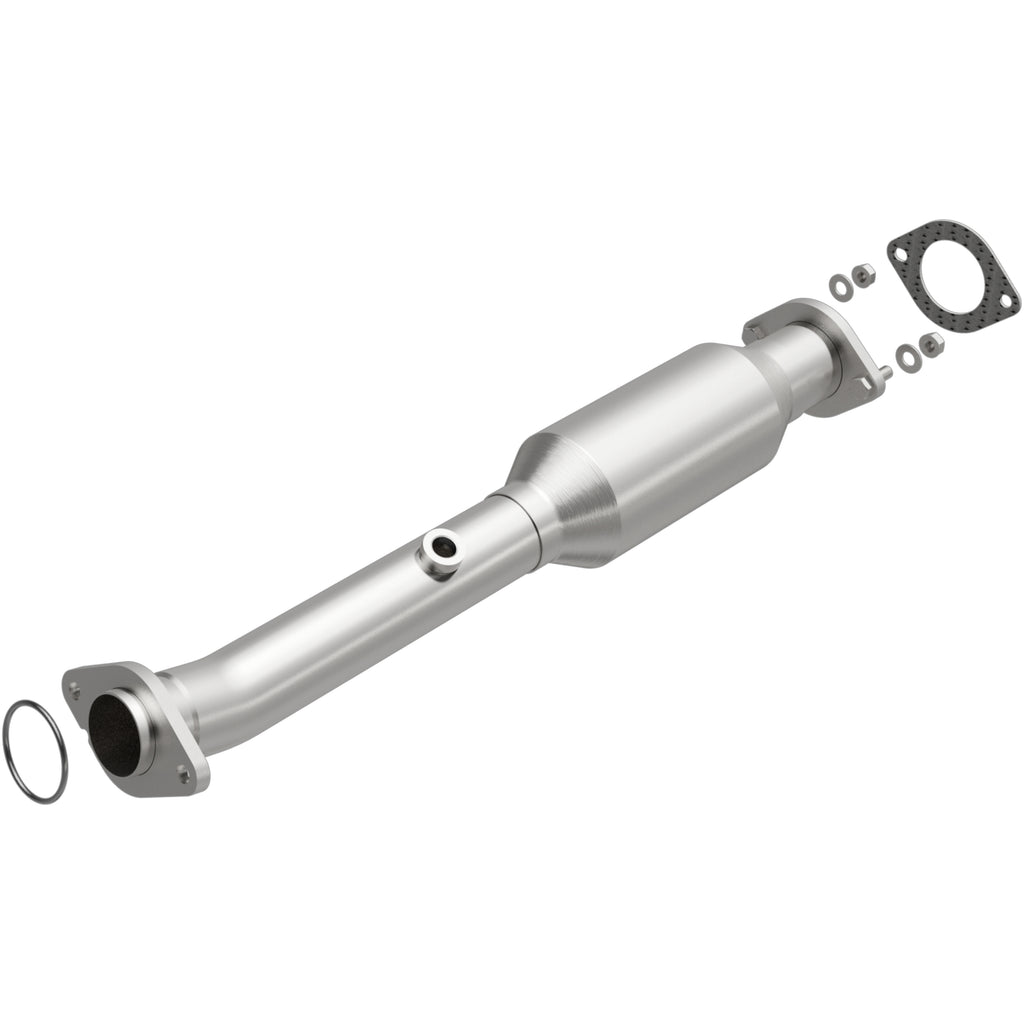 Magnaflow 11-13 QX56 V8 5.6 OEM Underbody Direct Fit Converter (21-041)