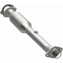 Load image into Gallery viewer, Magnaflow 11-13 QX56 V8 5.6 OEM Underbody Direct Fit Converter (21-041)