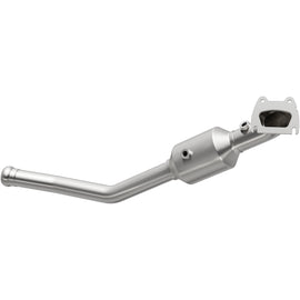 Magnaflow 13-15 Dodge Durango V6 3.6L OEM Grade / EPA Compliant Direct-Fit Catalytic Converter (21-250)
