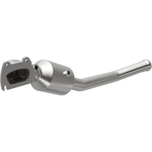Load image into Gallery viewer, MagnaFlow Converter Direct Fit 13-18 Dodge Durango 3.6L V6 / 13-18 Jeep Grand Cherokee 3.6L V6 (21-251)