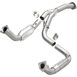 MagnaFlow Conv Direct Fit 11-16 Chevrolet Silverado 2500HD/3500HD / GMC Sierra 2500HD/3500HD (21-252)