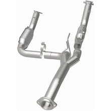 Load image into Gallery viewer, MagnaFlow Conv Direct Fit 11-16 Chevrolet Silverado 2500HD/3500HD / GMC Sierra 2500HD/3500HD (21-252)