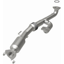 Load image into Gallery viewer, MagnaFlow Conv Direct Fit 16-17 Honda Odyssey 3.5L V6 Underbody (21-282)