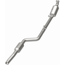 Load image into Gallery viewer, Magnaflow 2011 C300 V6 3 OEM Underbody Direct Fit Converter (21-437)