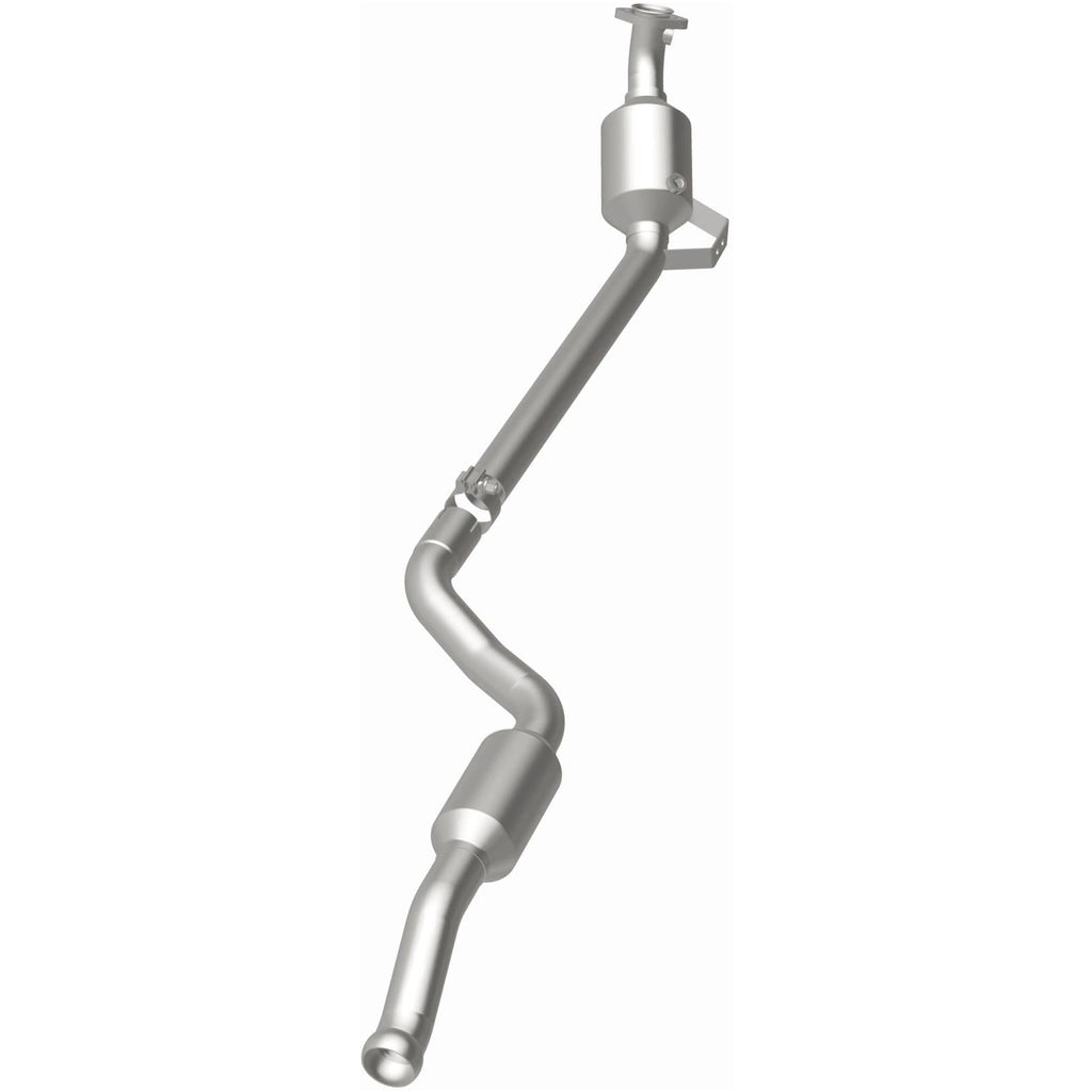 Magnaflow 10-12 GLK350 V6 3.5 OEM Underbody Direct Fit Converter (21-439)