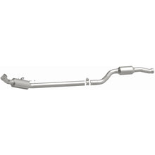 Load image into Gallery viewer, Magnaflow 12-16 E350 V6 3.5 OEM Underbody Direct Fit Converter (21-447)