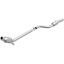 Load image into Gallery viewer, Magnaflow 12-14 C350 V6 3.5 OEM Underbody Direct Fit Converter (21-448)