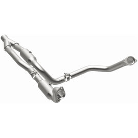 MagnaFlow 2012 Ram 1500 Tradesman HD V8 5.7L OEM Underbody Direct-Fit Catalytic Converter (21-457)