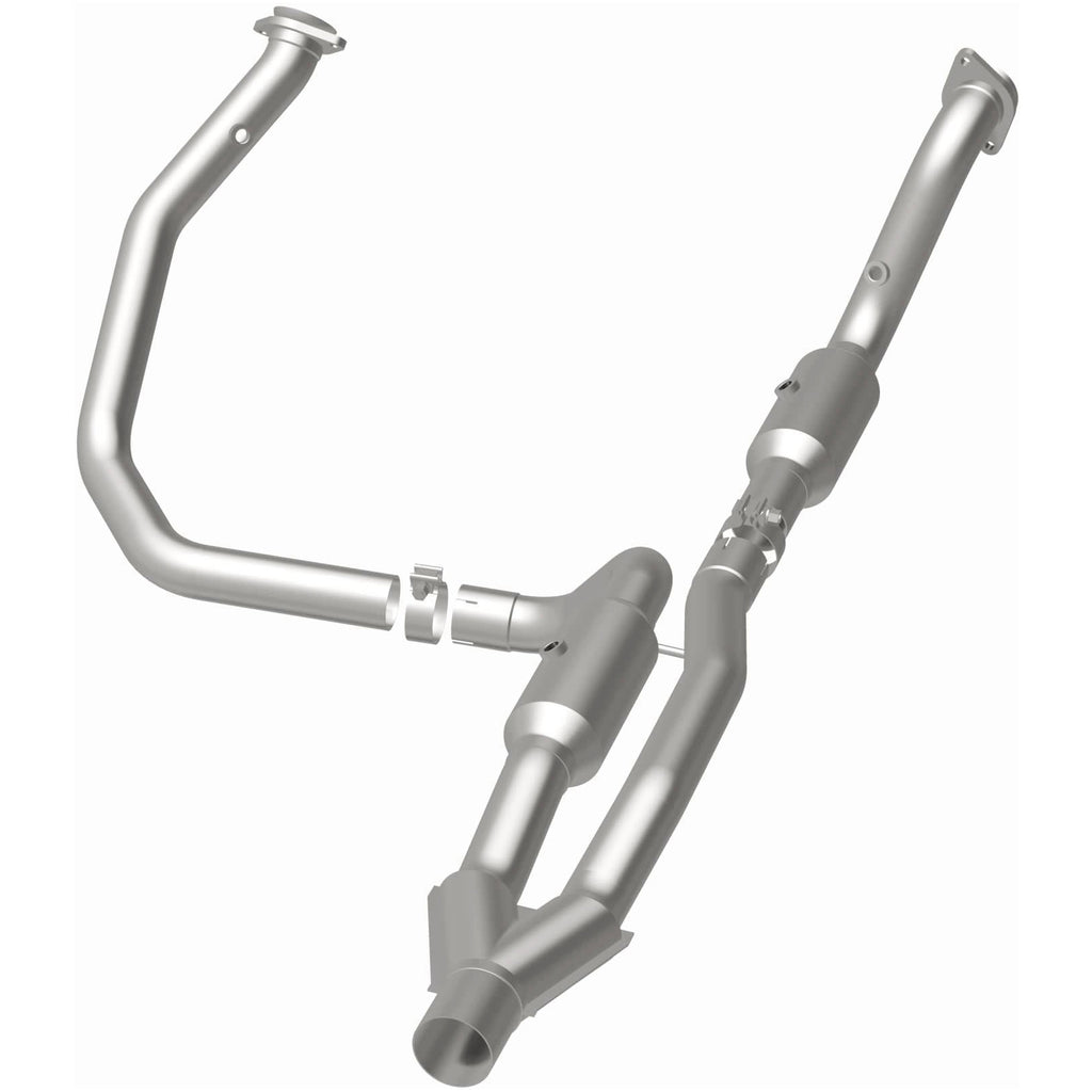 MagnaFlow 2012 Ram 1500 Tradesman HD V8 5.7L OEM Underbody Direct-Fit Catalytic Converter (21-457)