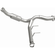 Load image into Gallery viewer, MagnaFlow Right Side Converter Direct Fit 15-17 Ford F-150 5.0L (21-470)
