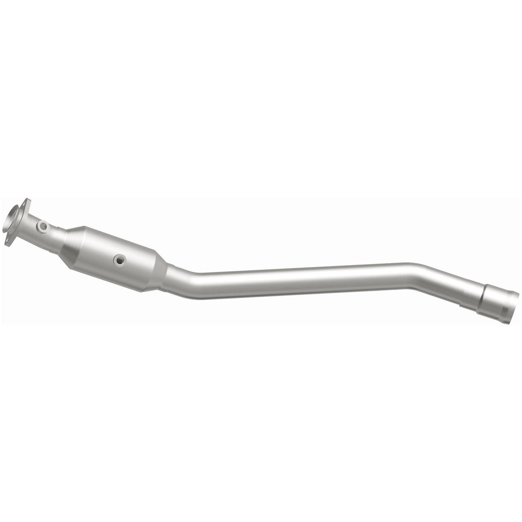 Magnaflow Conv DF 13-14 Mercedes-Benz GL450 V8 4.6 OEM Underbody (21-486)