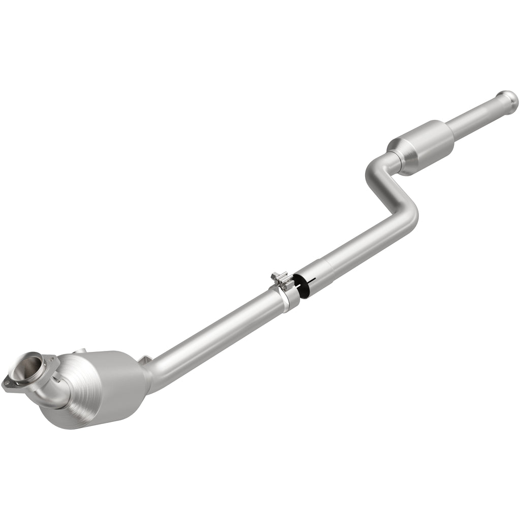 Magnaflow 2011 C300 V6 3 OEM Underbody Direct Fit Converter (21-492)