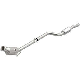 MagnaFlow 11-12 Mercedes-Benz C300 3.0L OEM Grade Direct Fit Catalytic Converter (21-498)
