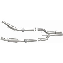 Load image into Gallery viewer, Magnaflow 2017 Maybach S550 V8 4.6 OEM Underbody Direct Fit Converter (21-501)