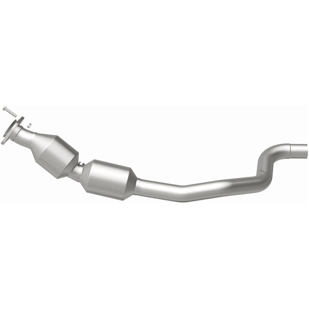 MagnaFlow 13-17 Range Rover V8 5 OEM Underbody Direct Fit EPA Compliant Catalytic Converter (21-535)