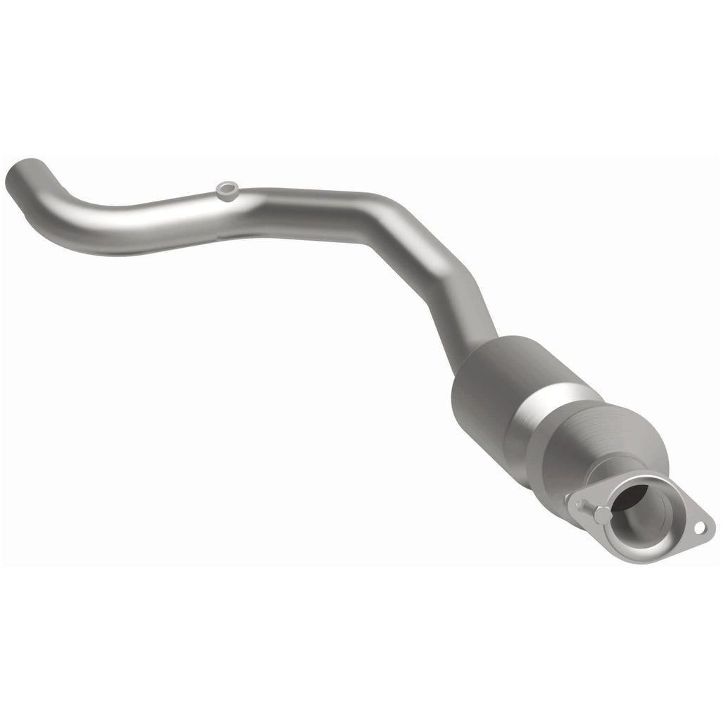 MagnaFlow 13-17 Range Rover V8 5 OEM Underbody Direct Fit EPA Compliant Catalytic Converter (21-535)