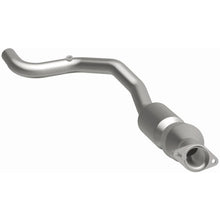 Load image into Gallery viewer, MagnaFlow 13-17 Range Rover V8 5 OEM Underbody Direct Fit EPA Compliant Catalytic Converter (21-535)