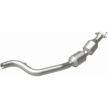 Load image into Gallery viewer, MagnaFlow 13-17 Range Rover V8 5 OEM Underbody Direct Fit EPA Compliant Catalytic Converter (21-536)