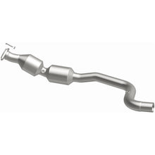 Load image into Gallery viewer, MagnaFlow 13-17 Range Rover V8 5 OEM Underbody Direct Fit EPA Compliant Catalytic Converter (21-536)