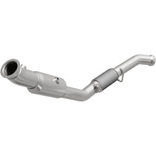 Load image into Gallery viewer, Magnaflow 15-16 GL450 V6 3 OEM Underbody Direct Fit Converter (21-551)
