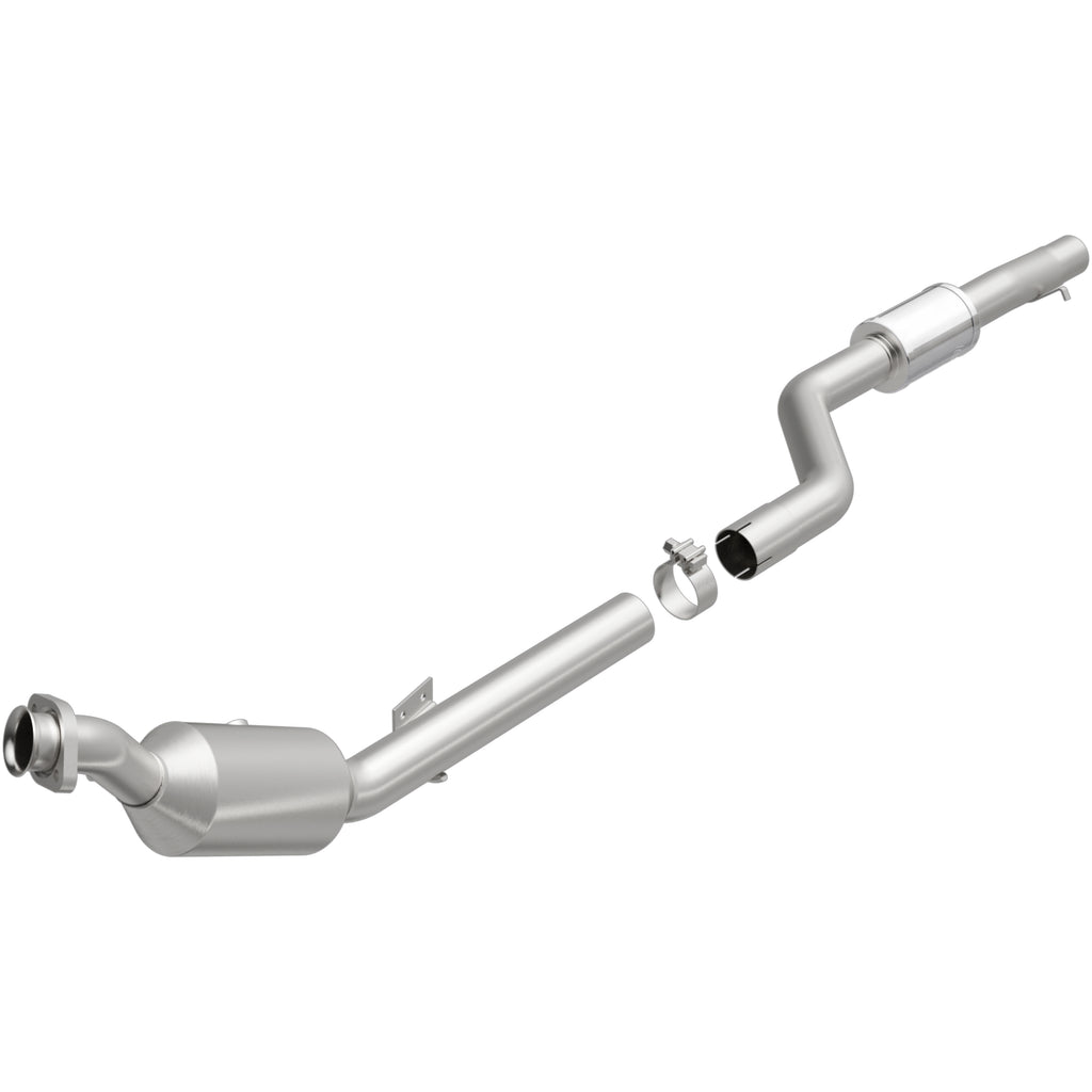 Magnaflow 07-11 S550 V8 5.5 OEM Underbody Direct Fit Converter (21-569)